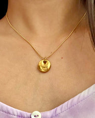 Ariana Round Necklace