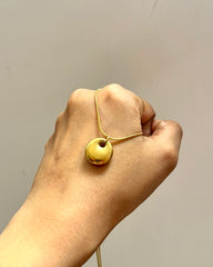 Ariana Round Necklace
