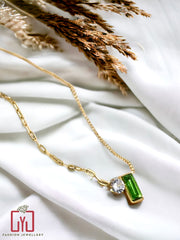 Antitarnish
Waterproof
Sweatproof
Hypoallergenic
18K Gold Plated
Stainless Steel
Long Lasting