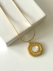 Vintage Round Antitarnish Necklace