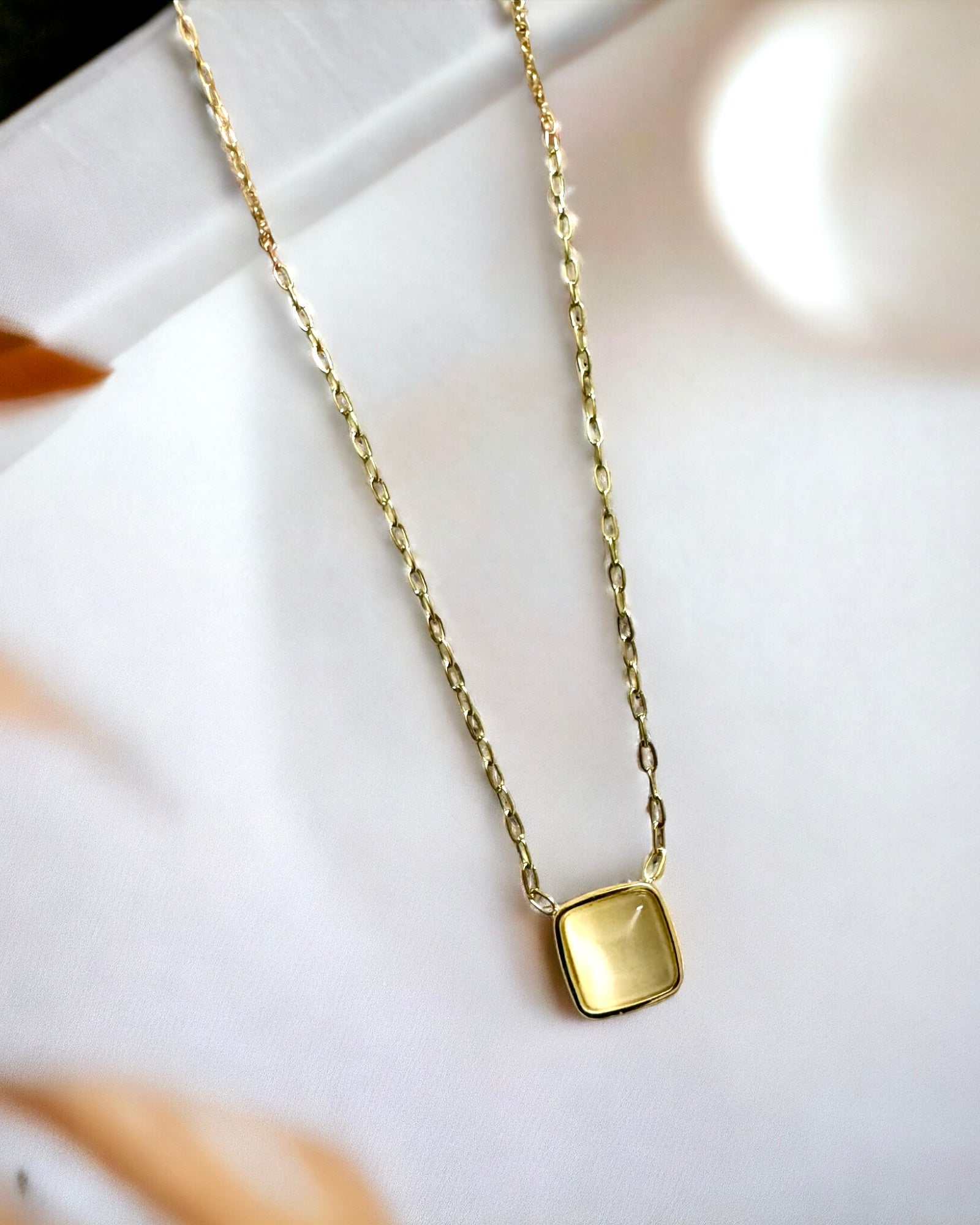 Beige Opal 18K Gold Plated Antitarnish Necklace