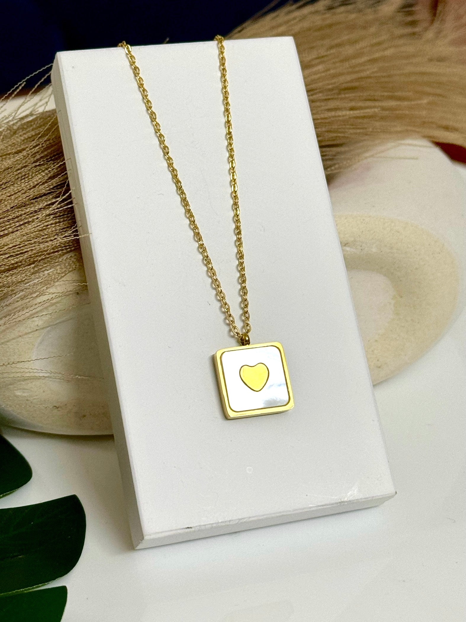 Square MOP Heart Antitarnish Necklace